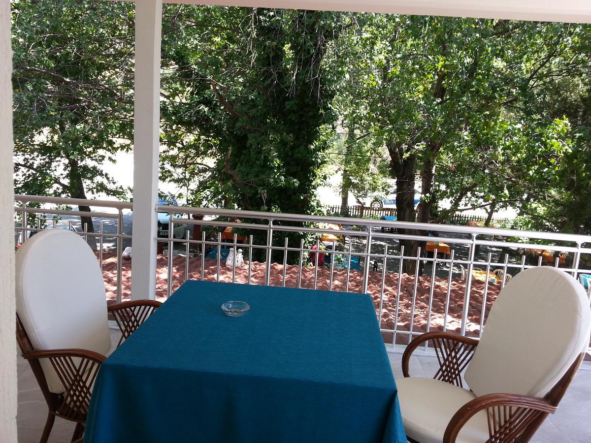 Guentur Hotel & Restaurant Гьоджек Екстер'єр фото